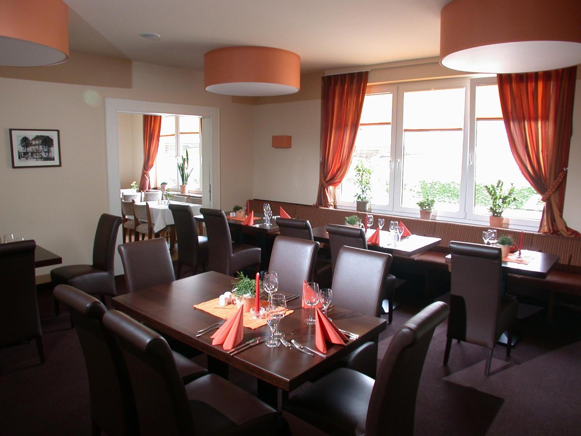 Westfaelischer Hof Lugde ภายนอก รูปภาพ