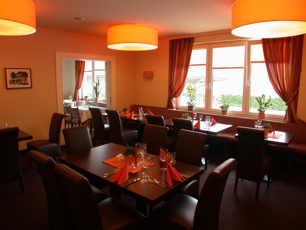 Westfaelischer Hof Lugde ภายนอก รูปภาพ